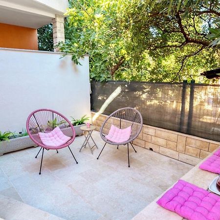 Orhideja Apartment With Private Backyard Premantura Εξωτερικό φωτογραφία